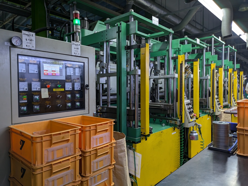 朝日精密ゴム株式会社 現場