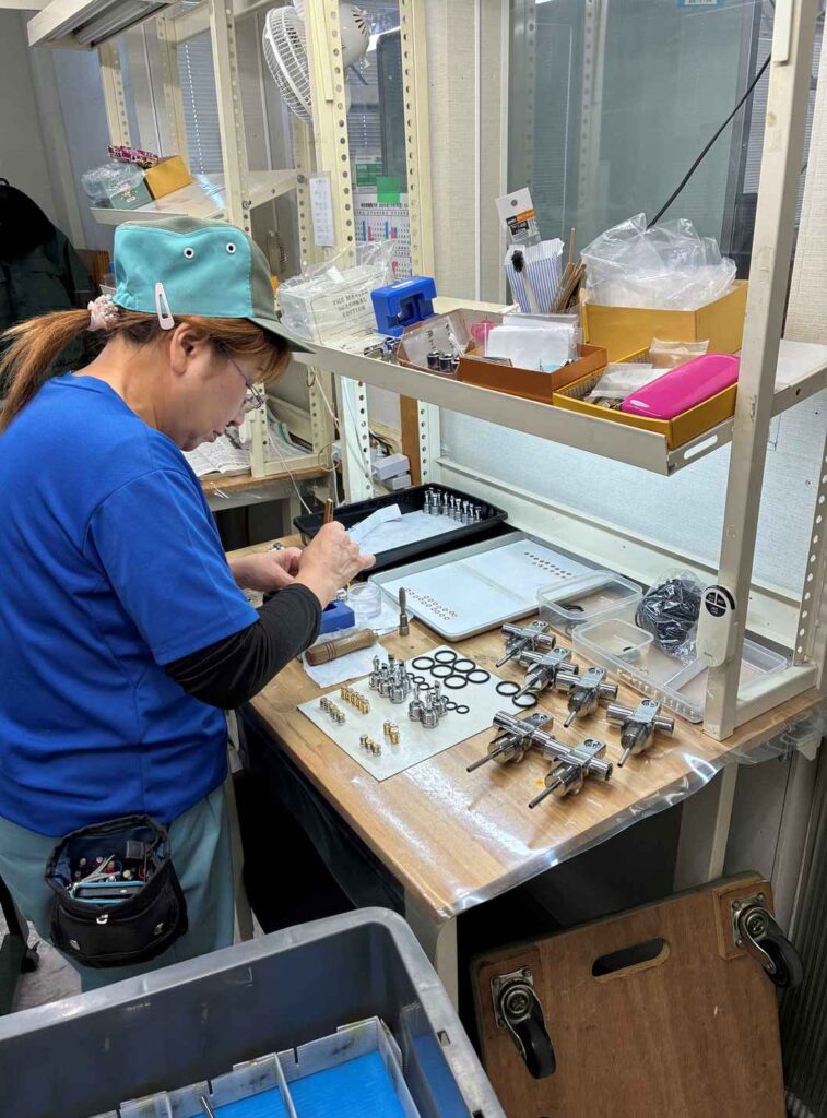 旭精機製作所様 現場作業風景